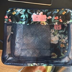 NWT 2 pack of MYTAGALONGS Compression Cubes